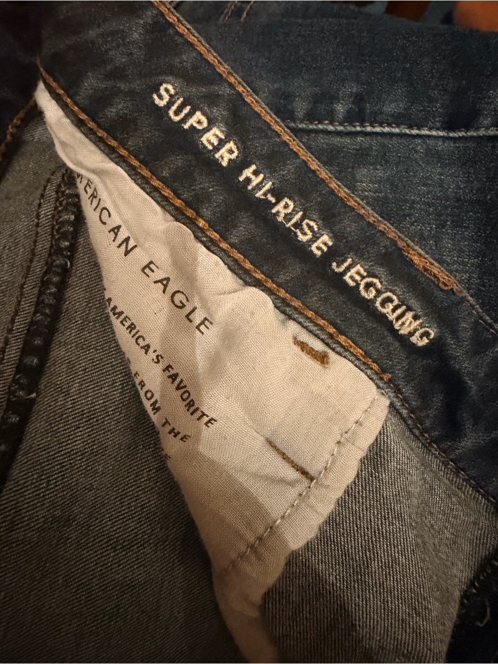 American Eagle Dark Wash Skinny Jeans Super High-Rise Jegging 18 Long - Picture 3 of 4
